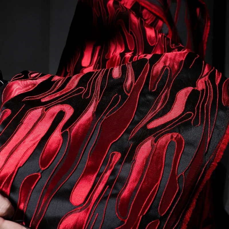 Vermelho e preto rosto abstrato tridimensional jacquard textura tecido roupas criativas vestido terno designer tecido