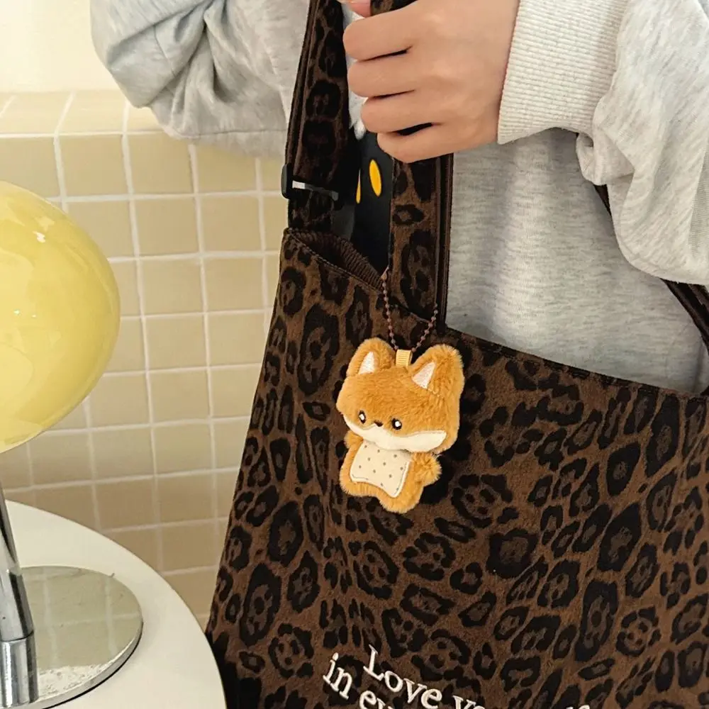 Kawaii Style Soft Fabric Plush Animal Keychain Cartoon Design Fluffy Doll Plush Animal Pendant Plush Toy Doll Backpack Decor