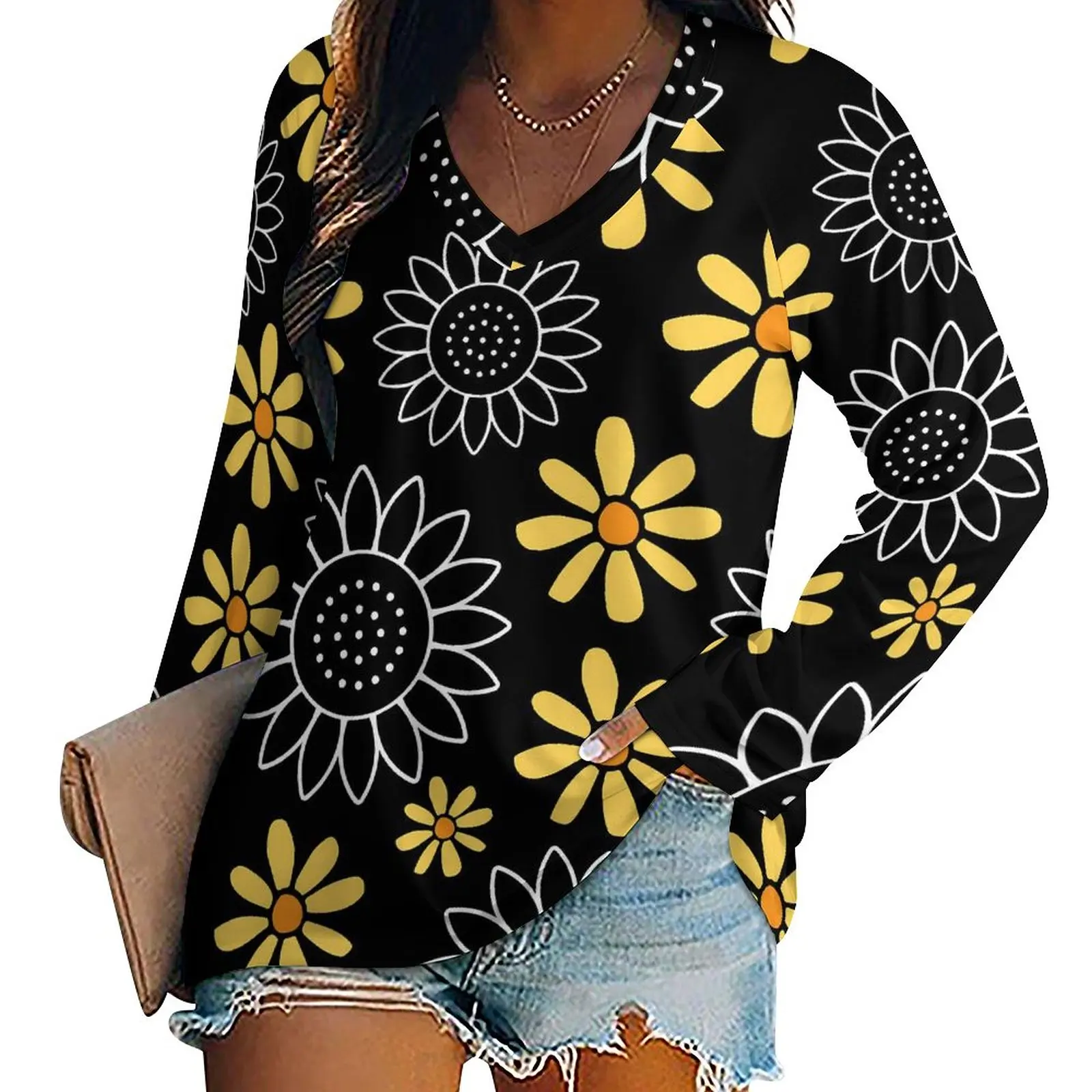 Sunflower Pattern T-Shirts Cute Flower Retro T Shirt Female Long Sleeve Street Style Tshirt Oversize V Neck Graphic Clothing