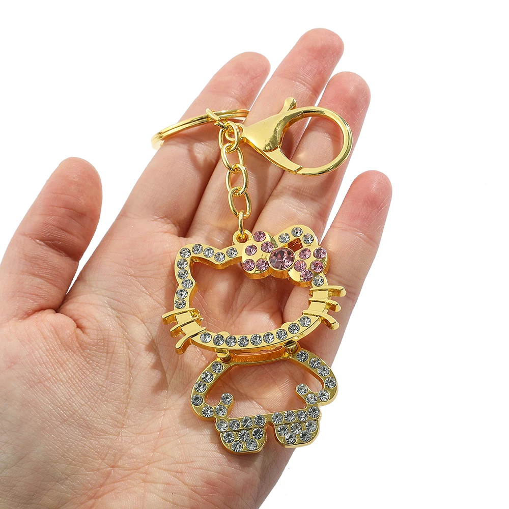 سانريو مرحبا كيتي حجر الراين سلسلة المفاتيح للنساء ، كاواي الكرتون ، حقيبة قلادة معدنية ، حلقة سيارة لطيف ، الهدايا