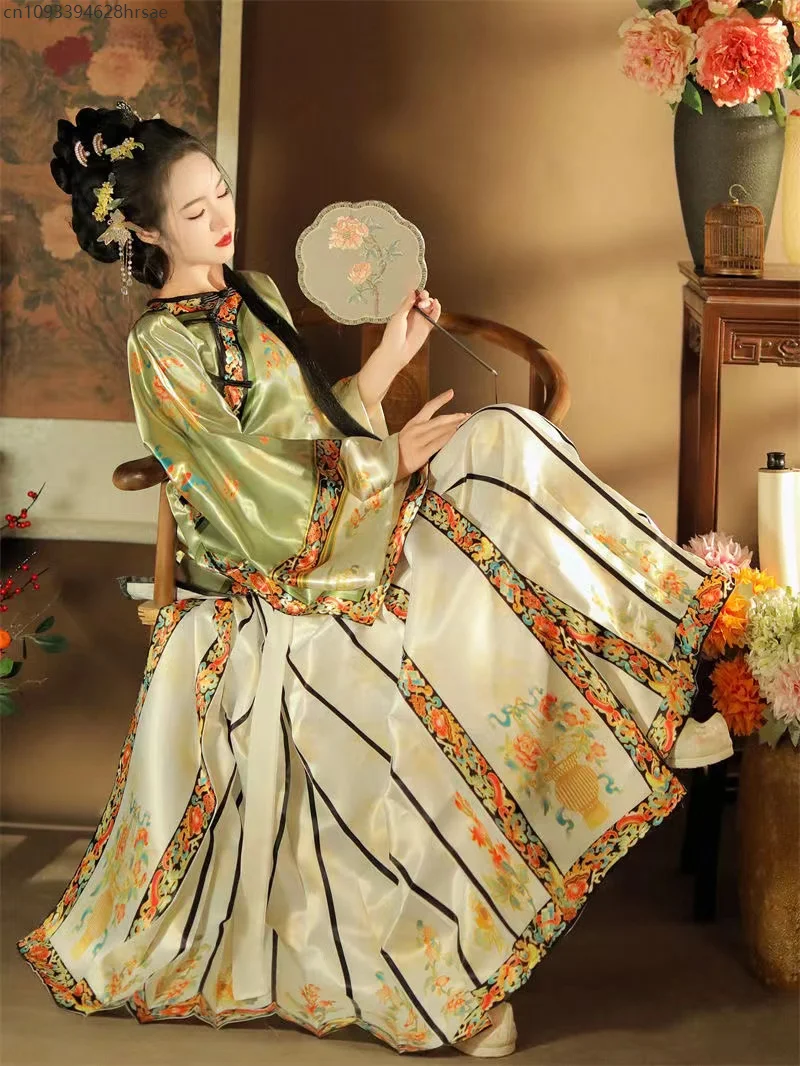 مجموعة تنورة نسائية من Qing Dynasty Hanfu كلاسيكية ذات ياقة مائلة ورقبة دائرية وطباعة هان للفتيات على طراز القصر على شكل وجه حصان #6
