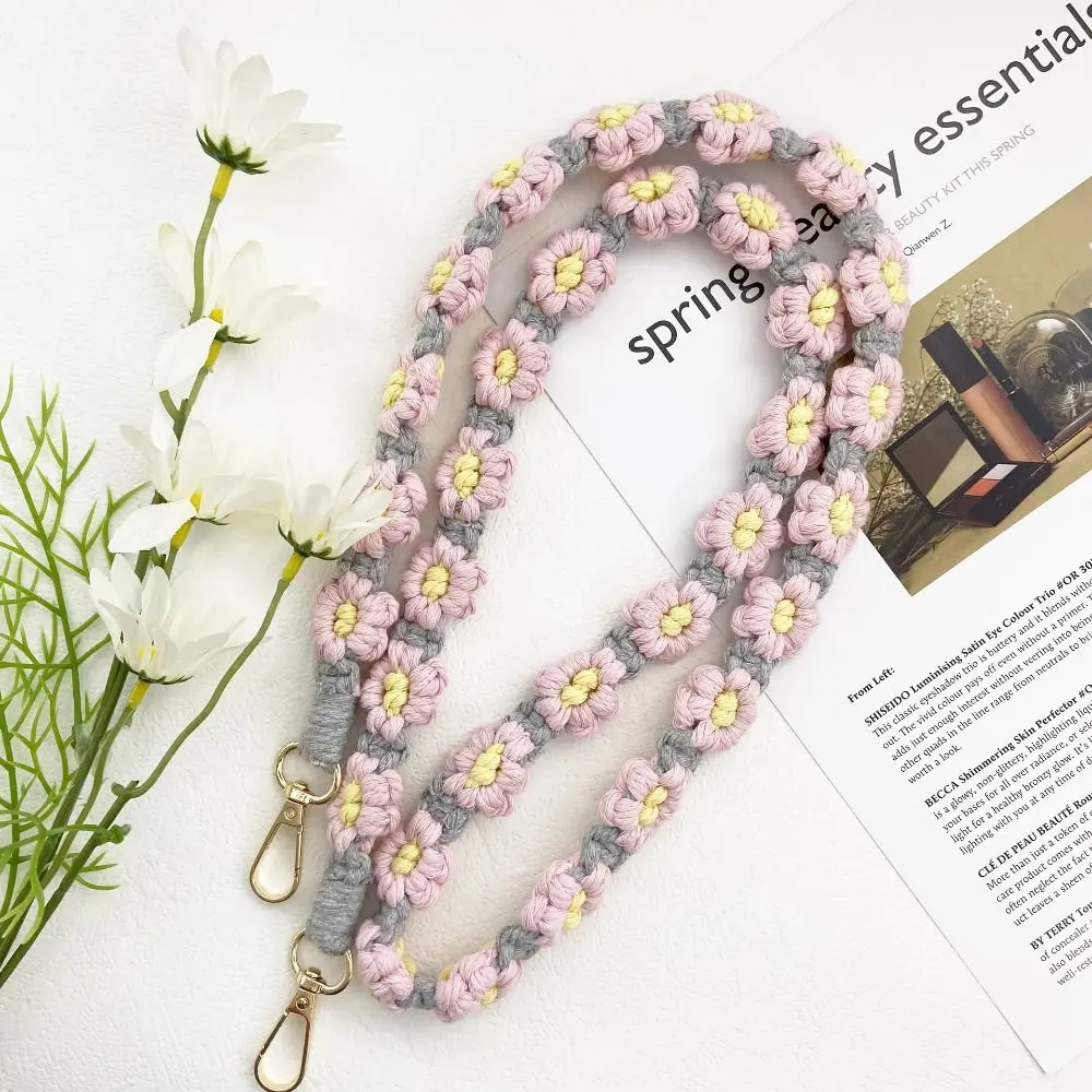 Handmade Daisy Flower Macrame Keychain Gift Braided Boho Floral Mobile Phone Charm Cotton Rope Creative Bags Handle Chain Purse