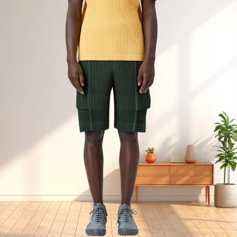 

Pleated Men Shorts Miyake Japanese Style Loose Casual Elastic Waist Work Pants Summer Seaside Five Pants Large Size with Stretch