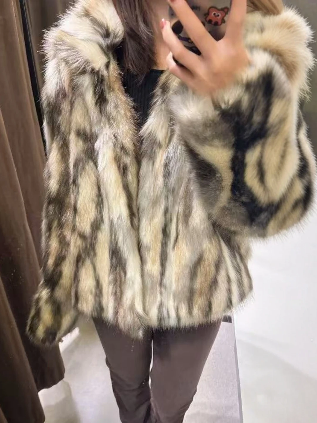 Novo Casaco de Pele com Gola Alta para Mulheres 2025, Padrão de Manchas Brancas, Ecológico, em Couro Simulado