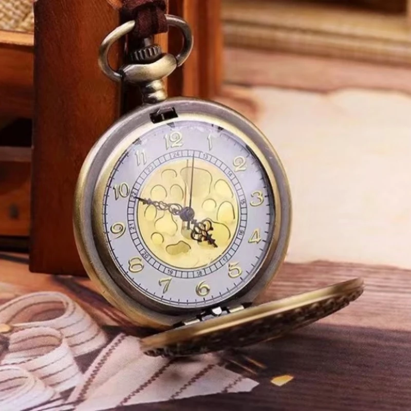 Vintage bronze heart-shaped cobweb clamshell quartz pocket watch necklace Pendant Handmade clock souvenir gift for men and women