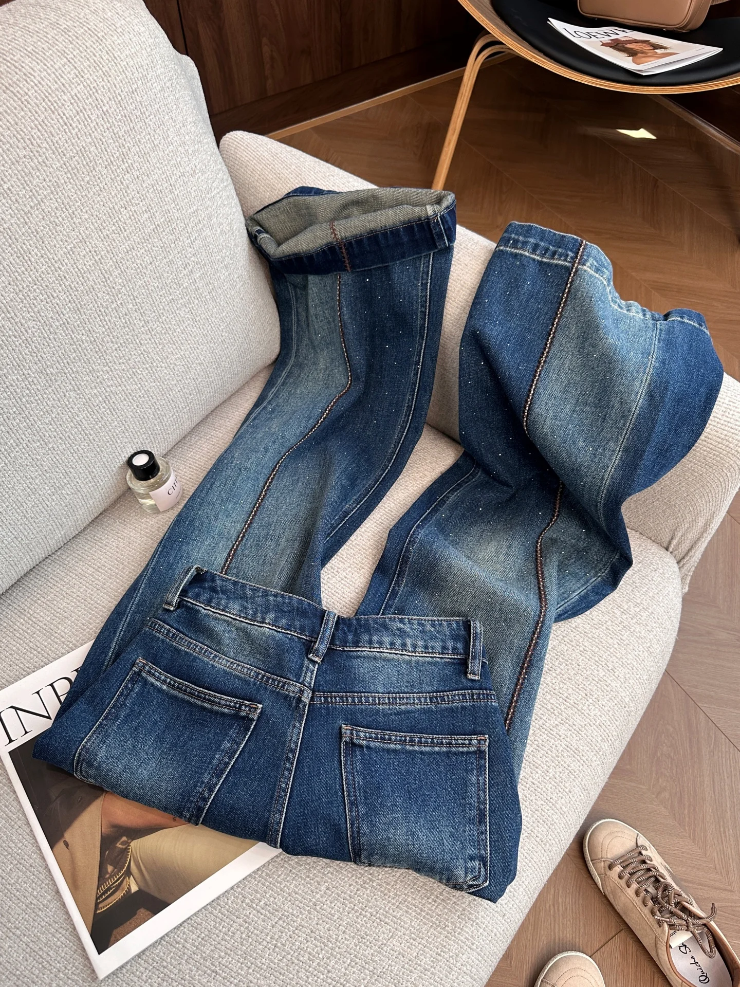 

Американский ретро-дизайн, цветные джинсовые брюки со стразами, женские весенне-осенние брюки с высокой талией, свободные, тонкие, широкие, L...