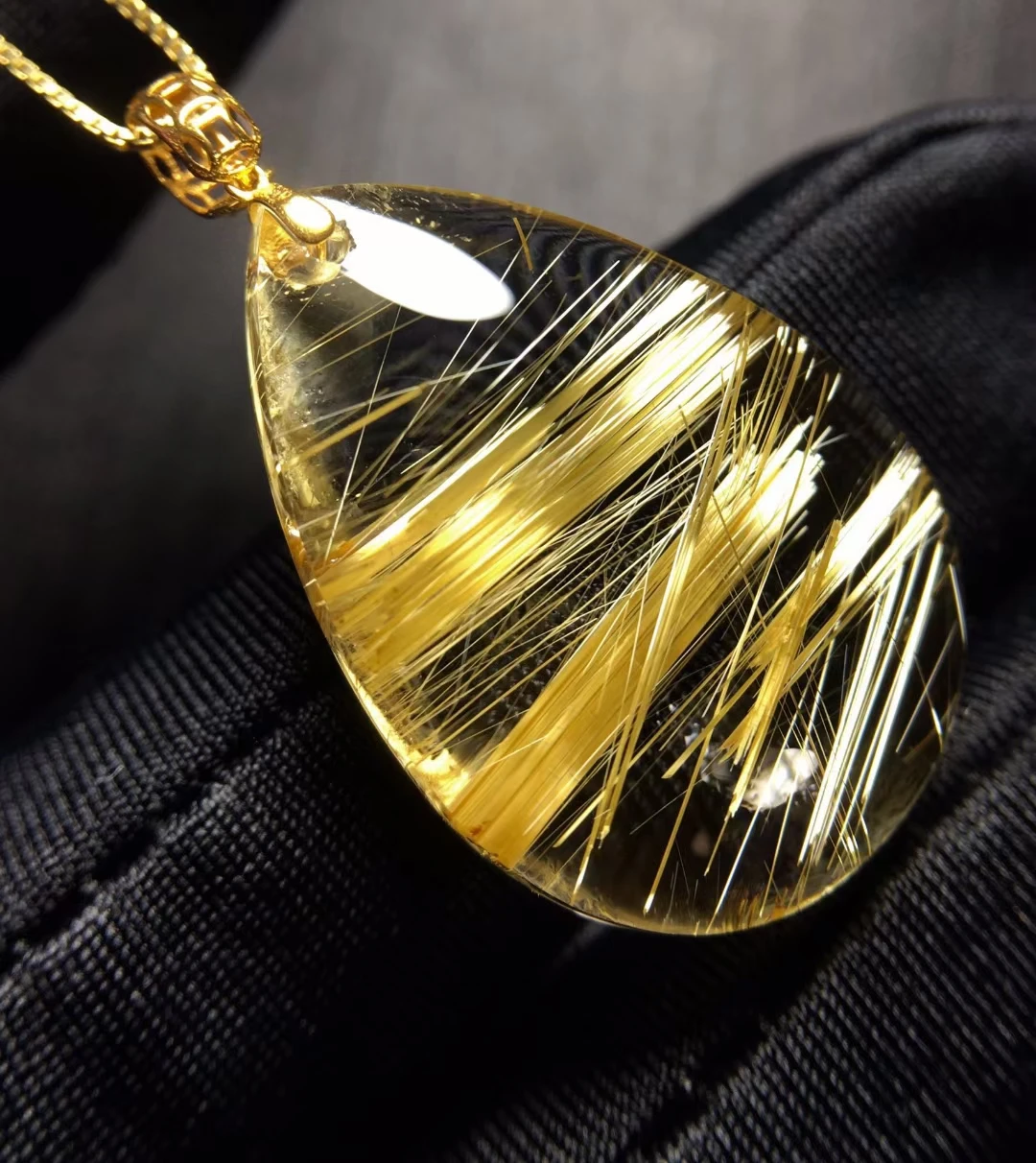 

Natural Gold Rutilated Quartz Pendant Necklace Jewelry 26.8*19*7.2mm 18K Gold Yellow Rutilated Women Men AAAAAAA