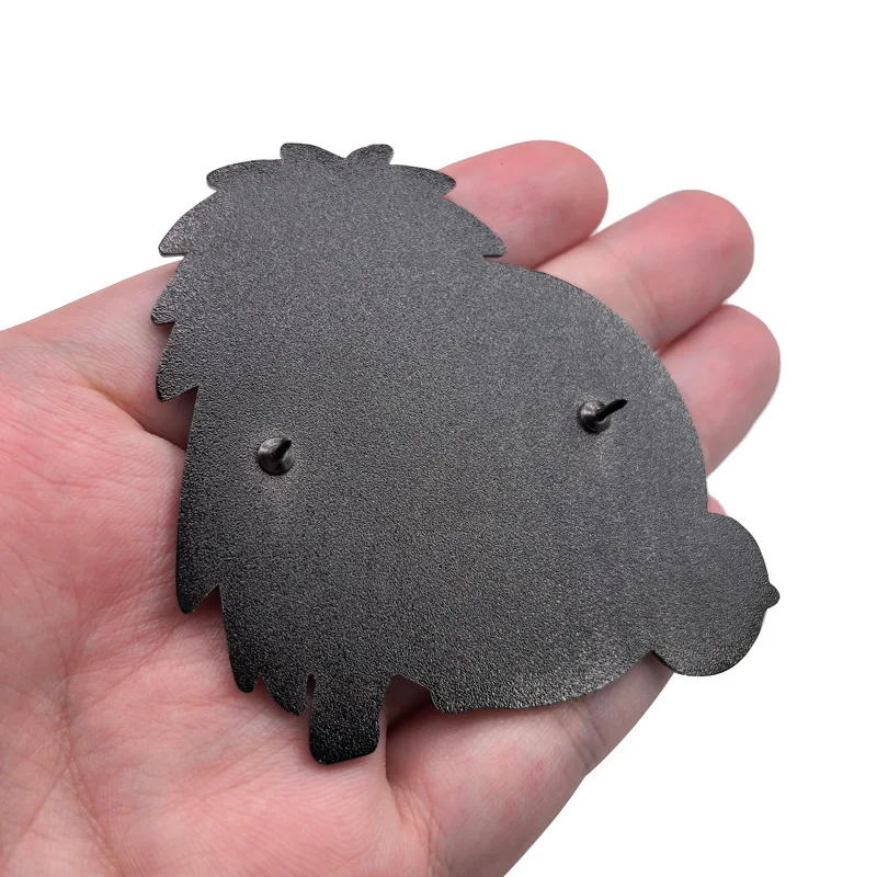 日本のアニメナルトうちはマダラかわいい漫画柄メタルブローチアニメグッズプチギフト