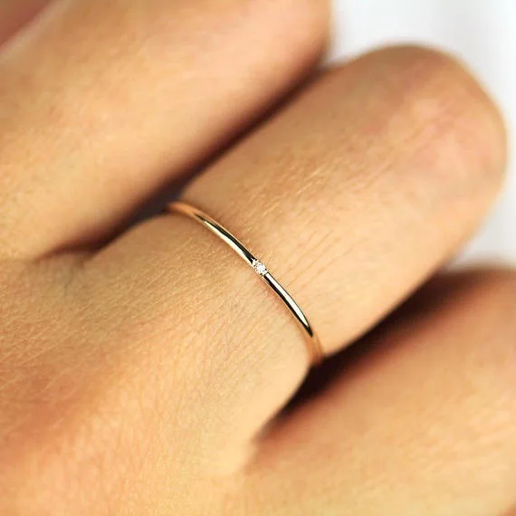 Minimalistyczne delikatne pierścionki dla kobiet 3 kolory 1mm cyrkon okrągły cienki kobiecy pierścionek damski moda biżuteria hurtownia Dropship KCR101 — zdjęcie 4