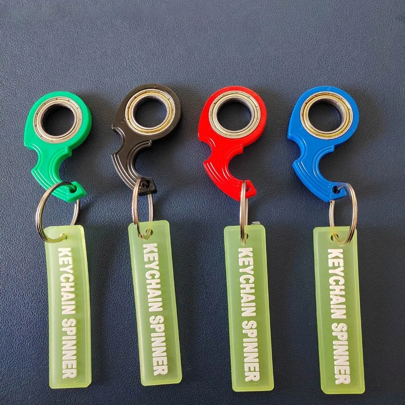 Metal Spinner Keychain para alívio do estresse, Dedo Spinning Keyring, Fidget Toy, Aliviar o estresse, ansiedade e tédio, Presente de festa para criança