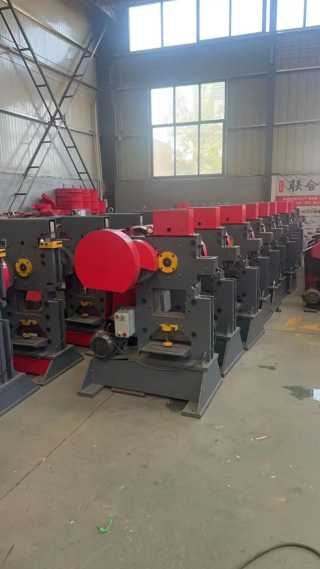 Multifunctional Punching and Shearing Machine Punching and Shearing Machine Channel Ironworker Sheet Metal