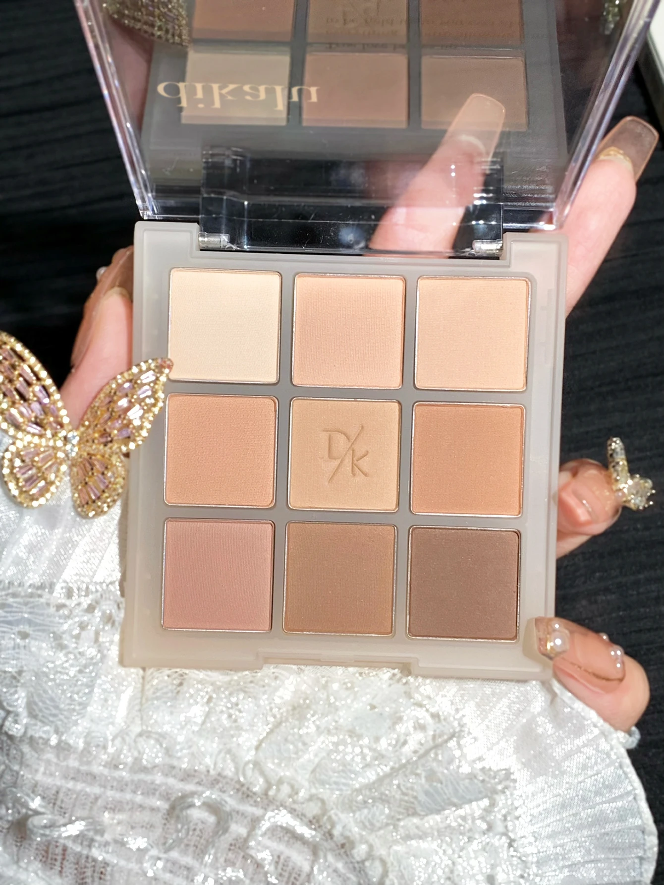 DIKALU-オリーブの肌の色のアイシャドウトレイ,牛乳の袋の入った純粒,紫,マット,新しい