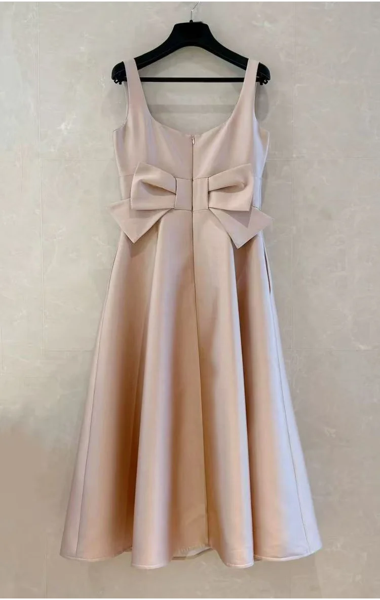 여성용 드레스 새로운 우아한 민소매 스퀘어 칼라 여성 드레스 슬림 보우 A-LINE 드레스 여성 Vestidos De Verano Mujer Q1958