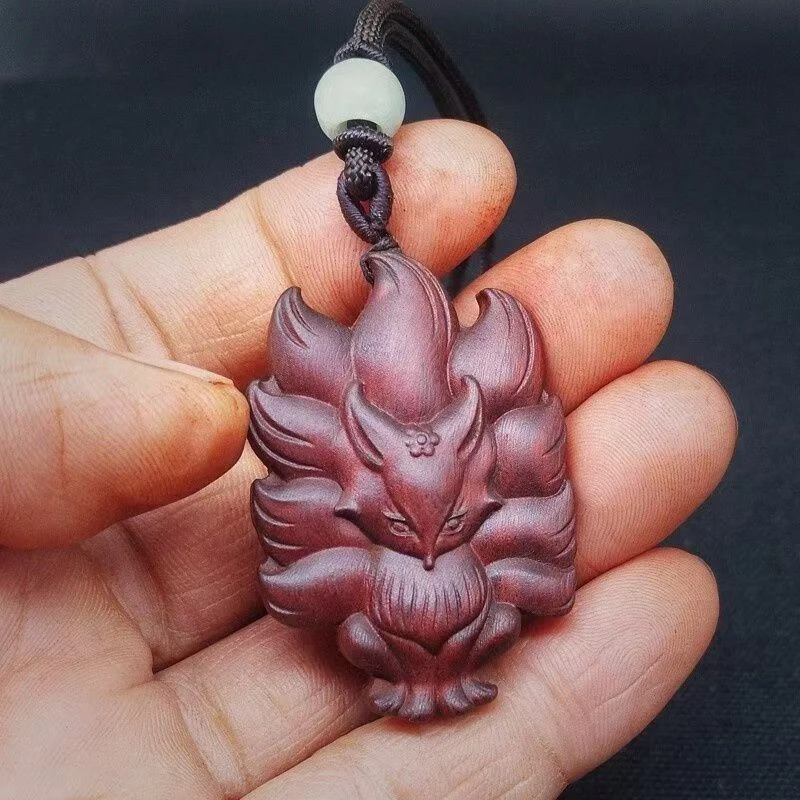 

Purple sandalwood fox pendant, keychain, women's necklace pendant, auspicious
