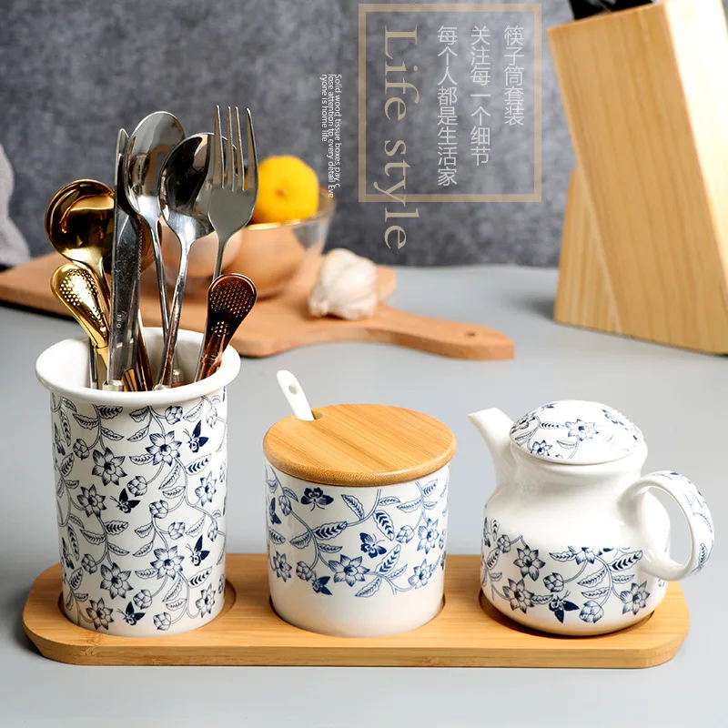 

Japanese Style Ceramic Soy Sauce Bottle Vinegar Cruet Salt Pepper Spice Condiment Set Kitchen Tools