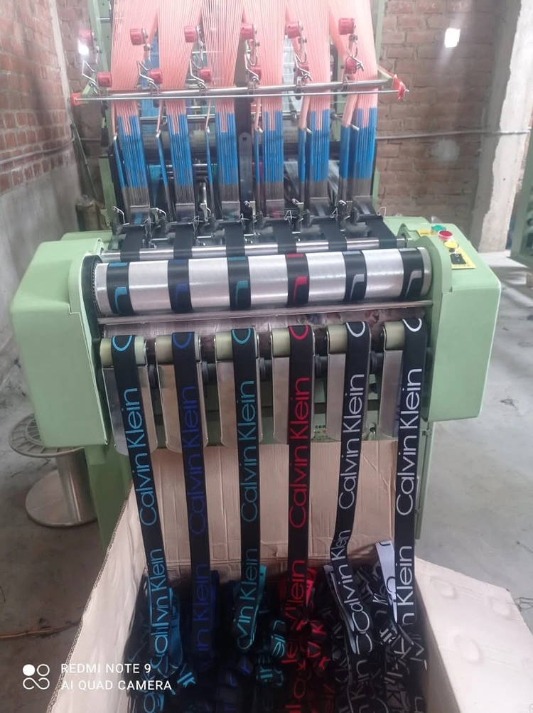 Macchina per tessitura jacquard in tessuto stretto con computer ad alta velocità diretto in fabbrica