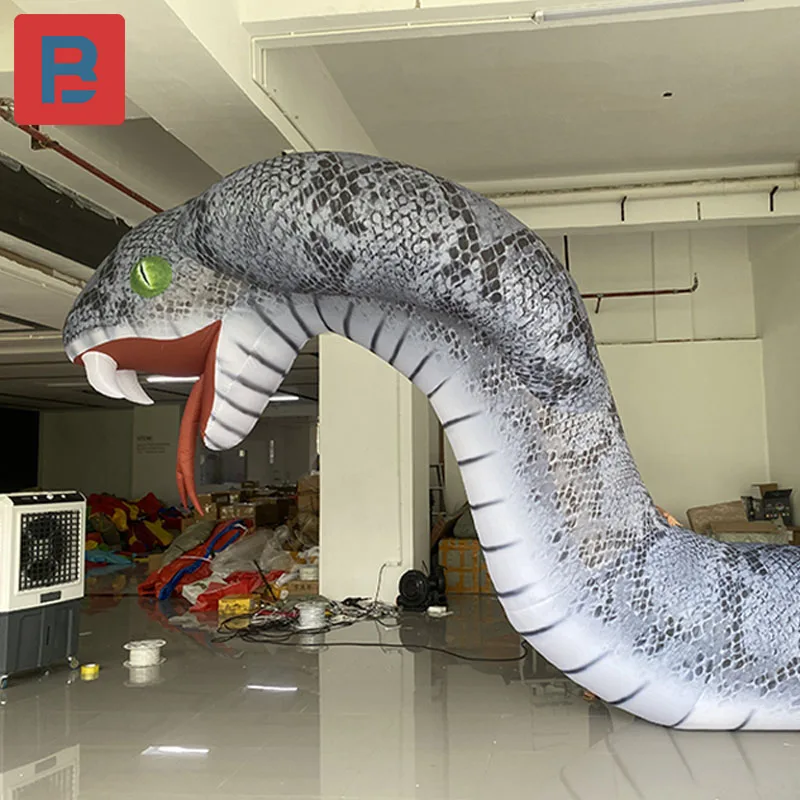 Giant inflatable simulated white snake model reptile pet Cobra White Snake Transmission Zoo Halloween bar stage lighting props