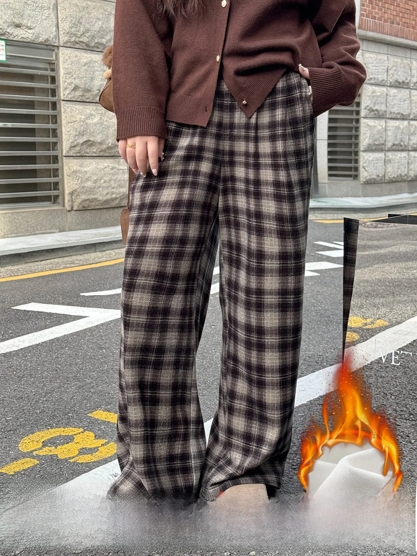 

Женские брюки больших размеров в клетку, свободного кроя, теплые, комфортные, широкие, в корейском стиле, осенне-зимние, на флисовой подкладке