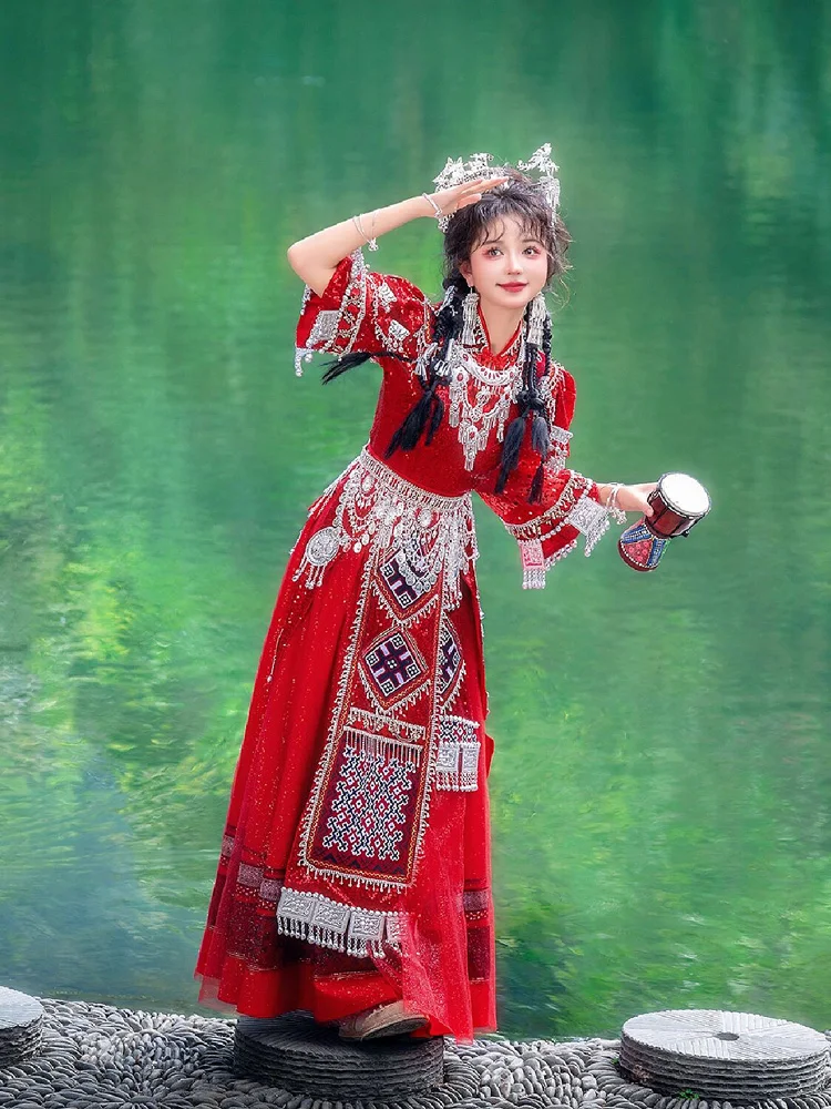 زي Miao-Girl على الطراز العرقي ، قرية Hmong ، تصوير السفر ، أنثى ، Miao ، جديد