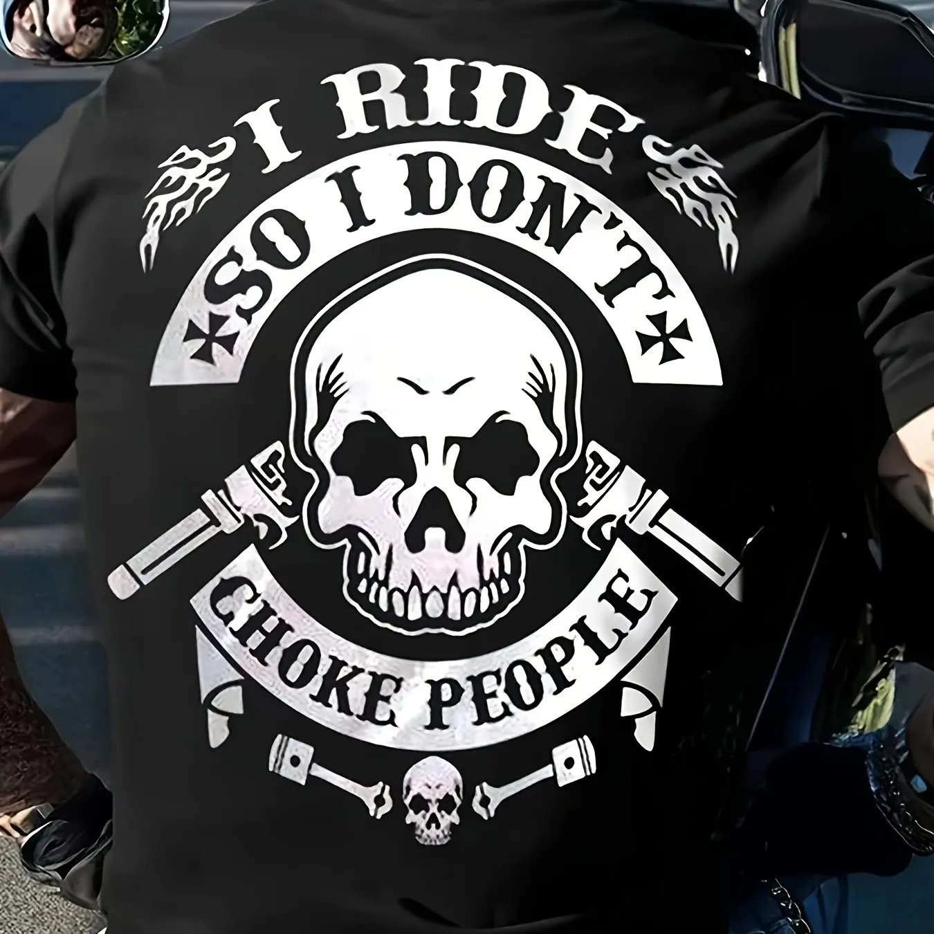 

Season Casual Street Style Men's Crew Neck T-Shirt Skull Pattern with Weird Motorcycle Slogan Short Sleeve