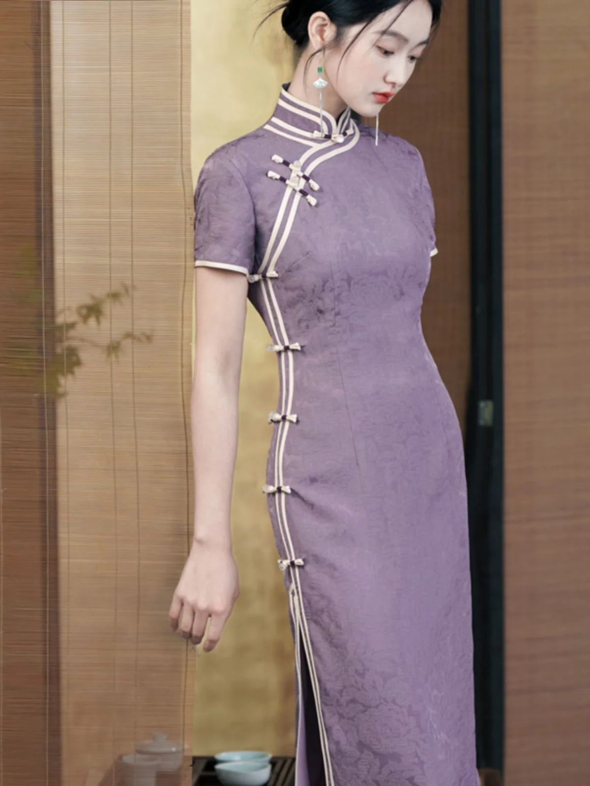 

Элегантное вышитое платье миди в стиле ретро для повседневной носки весной и летом, одежда для мам