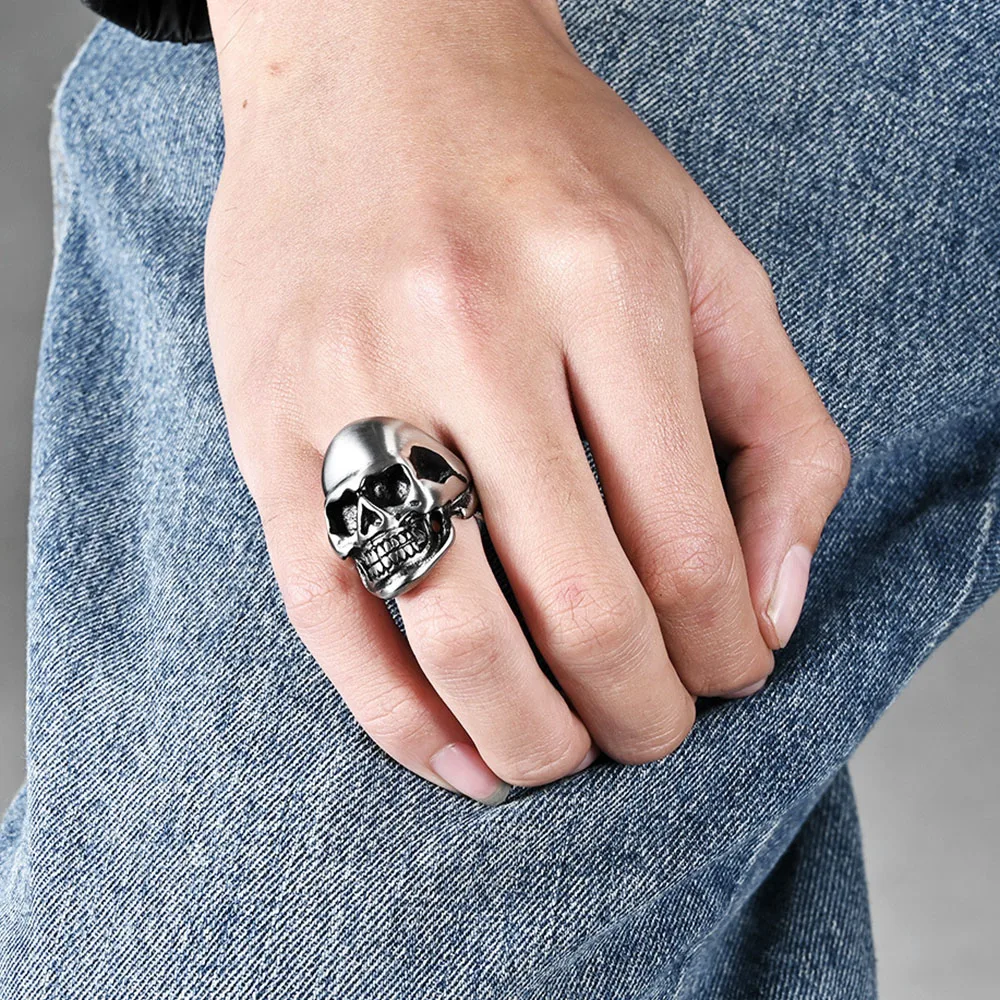 European And American Retro Matte Brushed Hip-hop Skull Stainless Steel Men\'s Ring Jewelry