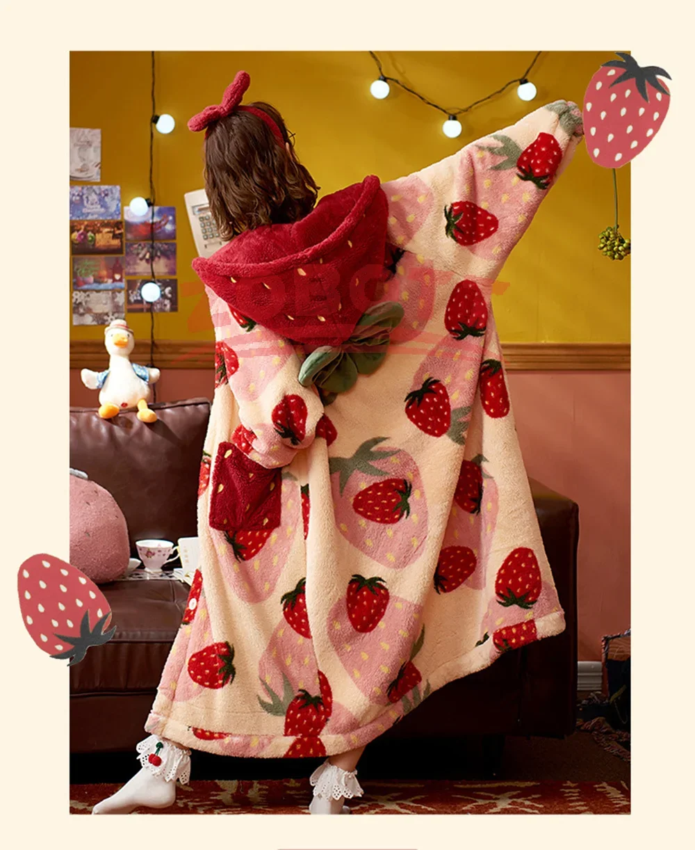 Pijamas de inverno para mulheres morango dos desenhos animados com capuz longo robe jaqueta bonito casa wear pijamas kawaii flanela roupão quente