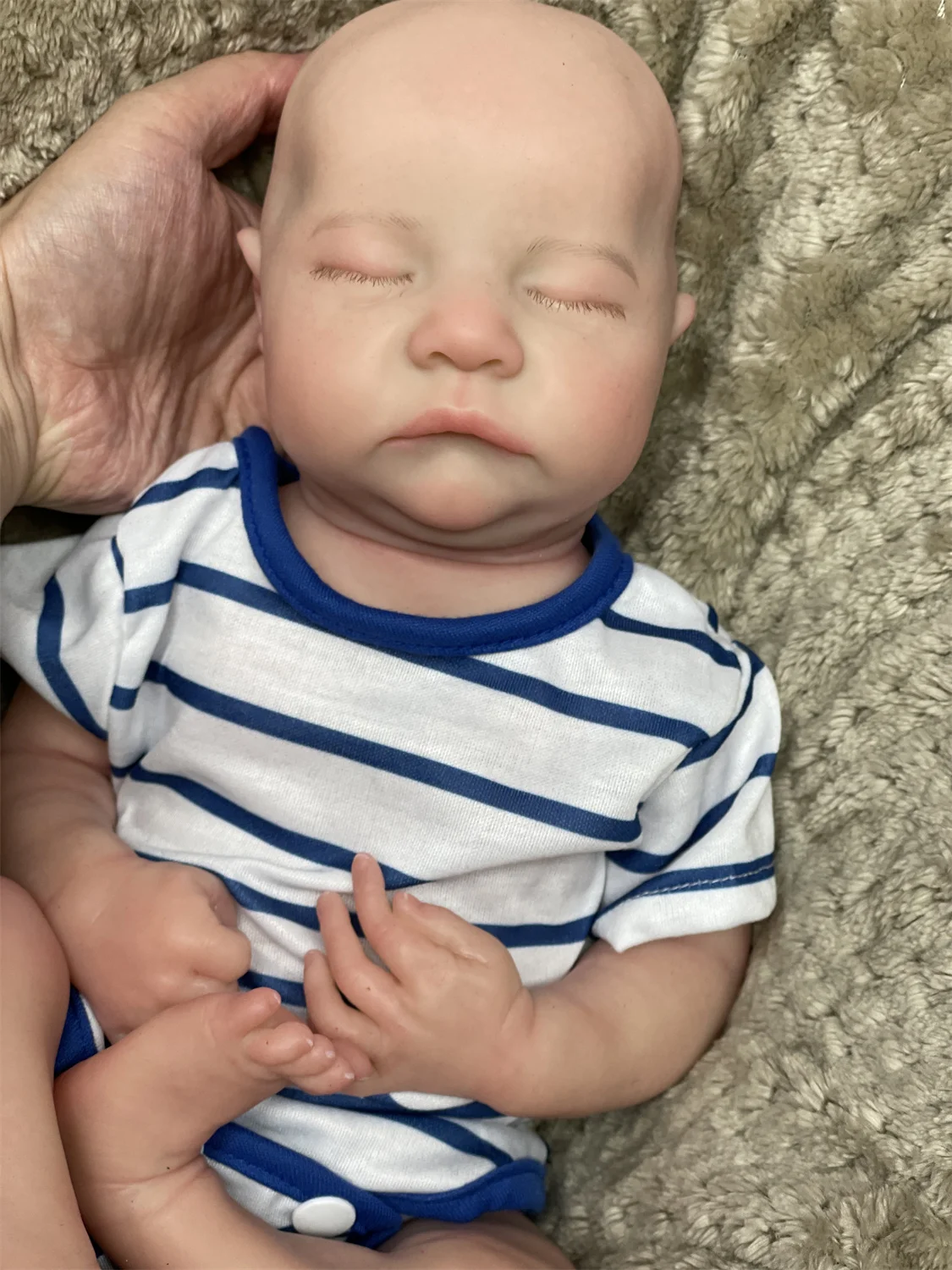 Can Open Mouth 2Styles 40CM Levi Silicone Boy Doll With Painted Bald Very Soft Touch Feeling Flexible Bebe Reborn Doll For Kids