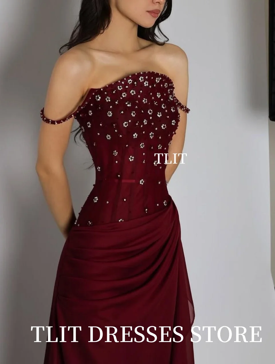 فستان سهرة طويل بحورية البحر باللون الأحمر الخمري من TLIT فستان رسمي للنساء العربيات السعوديات مزين بالكريستال بدون حمالات فستان مخصص