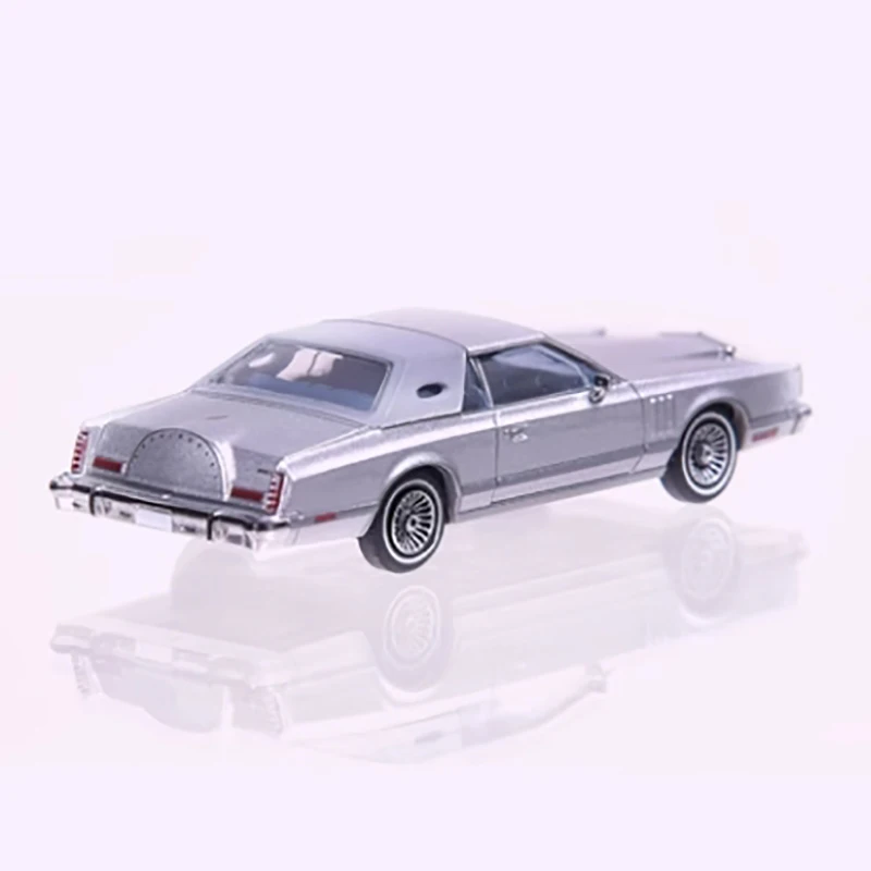 1:87 Scale Continental Mark 5 Plastic Classic Retro Car Model Finished Product Simulation Toy Collection Gift Static Model