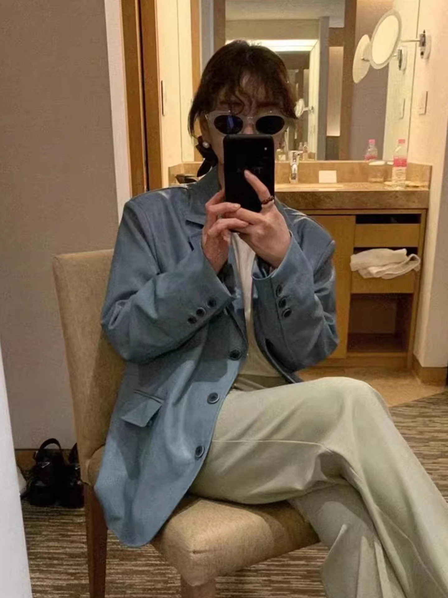 Ele 컬러 PU 가죽 자켓 여성용 이른 봄 새로운 루즈한 다용도 슈트 칼라 싱글 버튼 탑