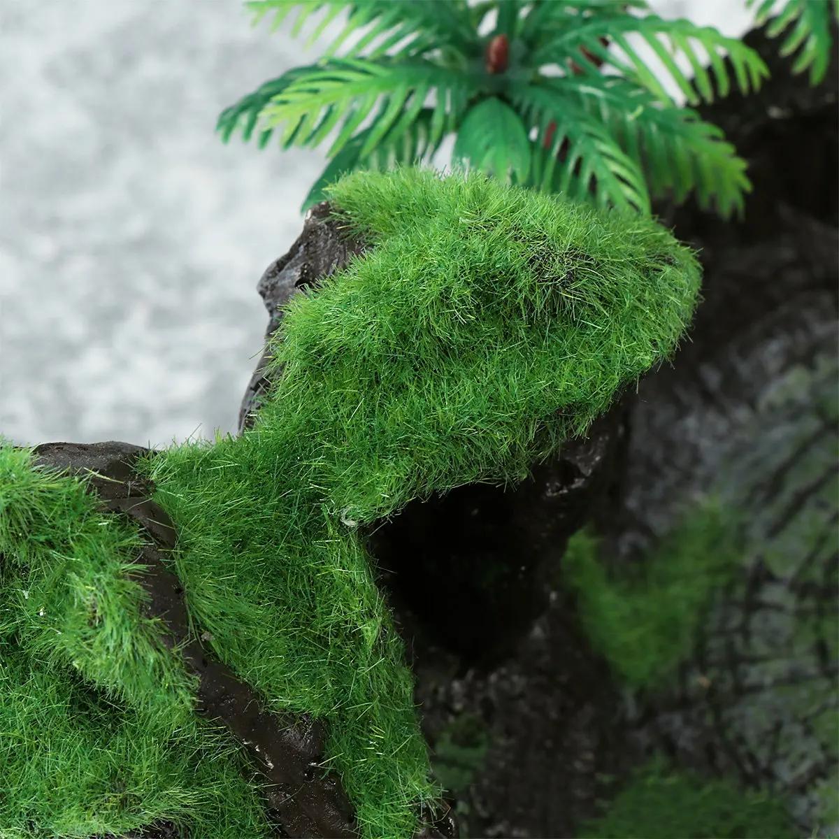 High-Quality Resin Flocking Tree Pet Feeding Bowl for Aquariums Fish Tanks Lizards Reptiles Turtles Decorative Landscape