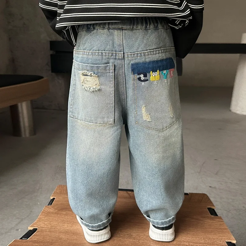 

Модные джинсовые брюки для мальчиков 2-11 лет на весну-осень, прямые джинсы с дырками, стильные детские джинсы для мальчиков