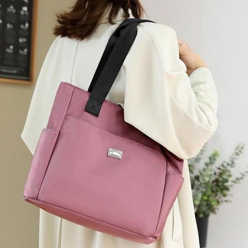 Large Capacity Multi Pocket Fashionable New Style Shoulder Bag Tote Bag