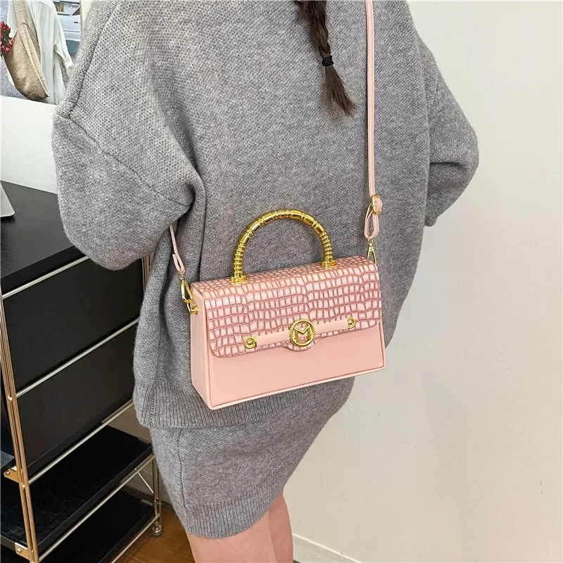 

French Niche Women's Bag 2025 Autumn Winter New Trendy Felt Small Square Bag Versatile Shoulder Crossbody Bag