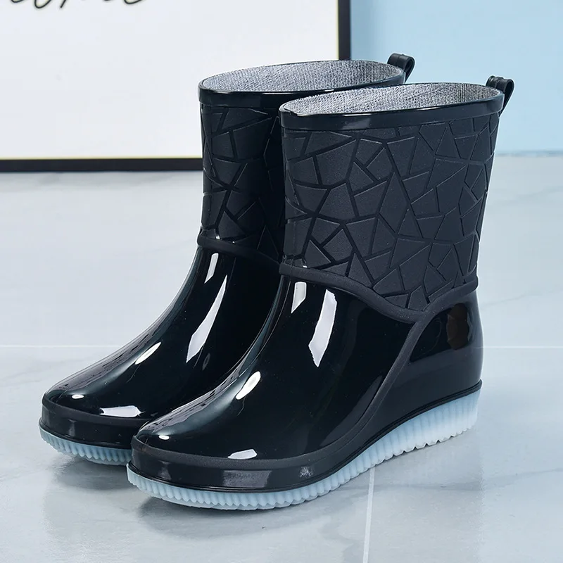 2024Botas De Lluvia Para Mujer Outdoor Women Rain Boots Wear Resistant Plastic PVC Shoes Kitchen Waterproof Shoes, All Seasons