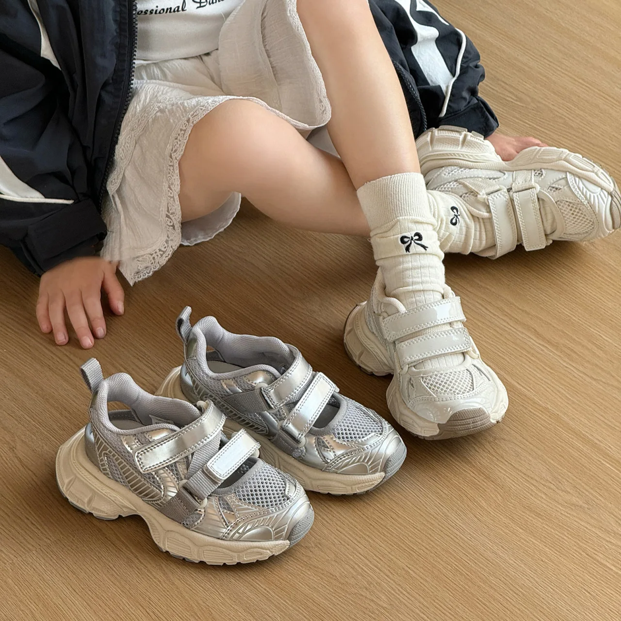 

Kids'Casual Shoes Sandals Mesh Sport Summer Flat Shoes For Girls Anti-slip Breathable White Silver White Shoes Size 26-37