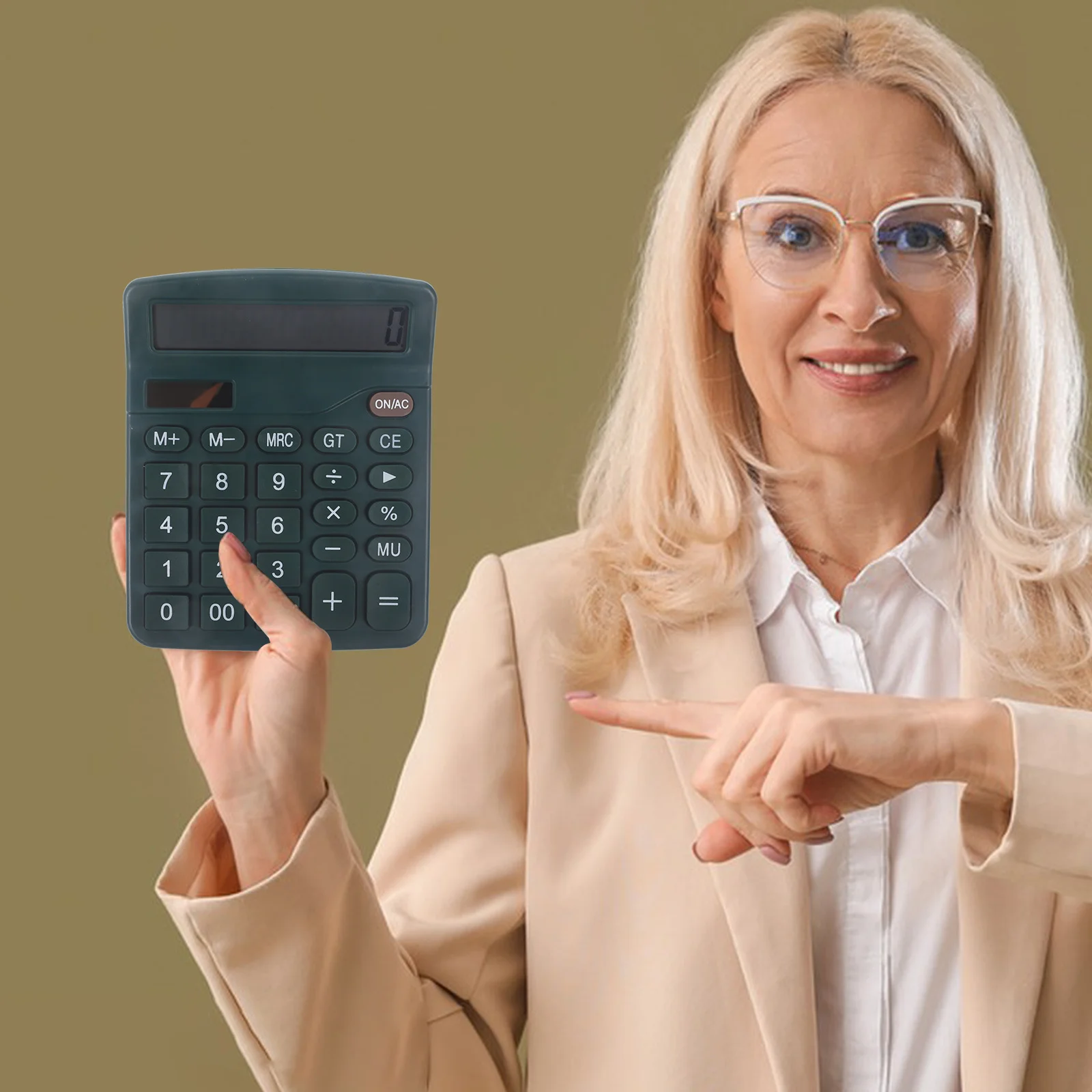 آلة حاسبة مكتبية تعمل بالطاقة الشمسية ذات زر كبير لعمال المكاتب والطلاب آلة حاسبة ميكانيكية ملونة مستلزمات مكتبية جمالية