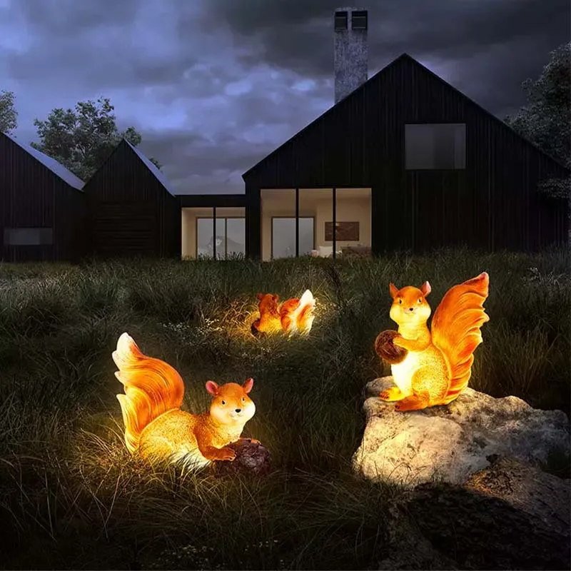 

LED luminous resin squirrel modeling light outdoor waterproof courtyard scenic cartoon transparent lawn