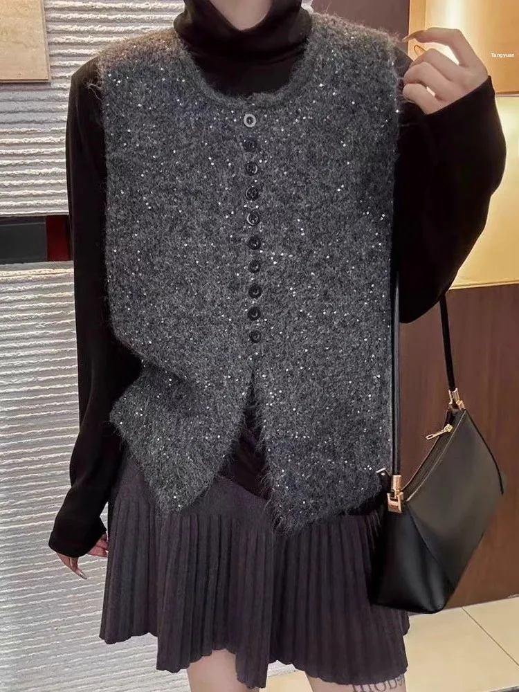 

Sparkling Design Svel Knitted Top Soft Comfortable Layering Vest Korean Sle Loose Fit Button Detail