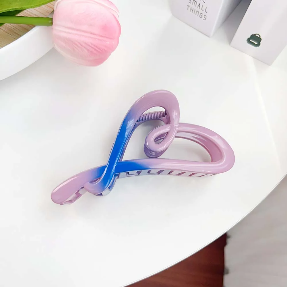 Coreano Y2K Style Love Heart Hair Claw accessori per capelli Hollow Love Heart coreano Hair Claw Headwear Barrettes Heart Hair Clips