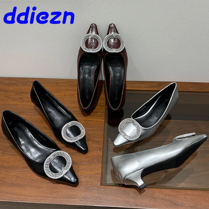 Luxury Rhinestones Female Slip On Footwear Low Heel Pumps Shoes For Women Fashion Pointed Toe Shallow Ladies Heels Slides Shoes