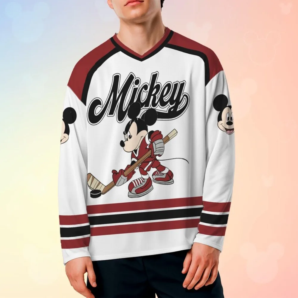 Sports de plein air pour l'automne et l'hiver 2026, maillots de hockey sur glace Mickey Mouse, cadeaux pour les fans pour l'interaction parent-enfant en famille.