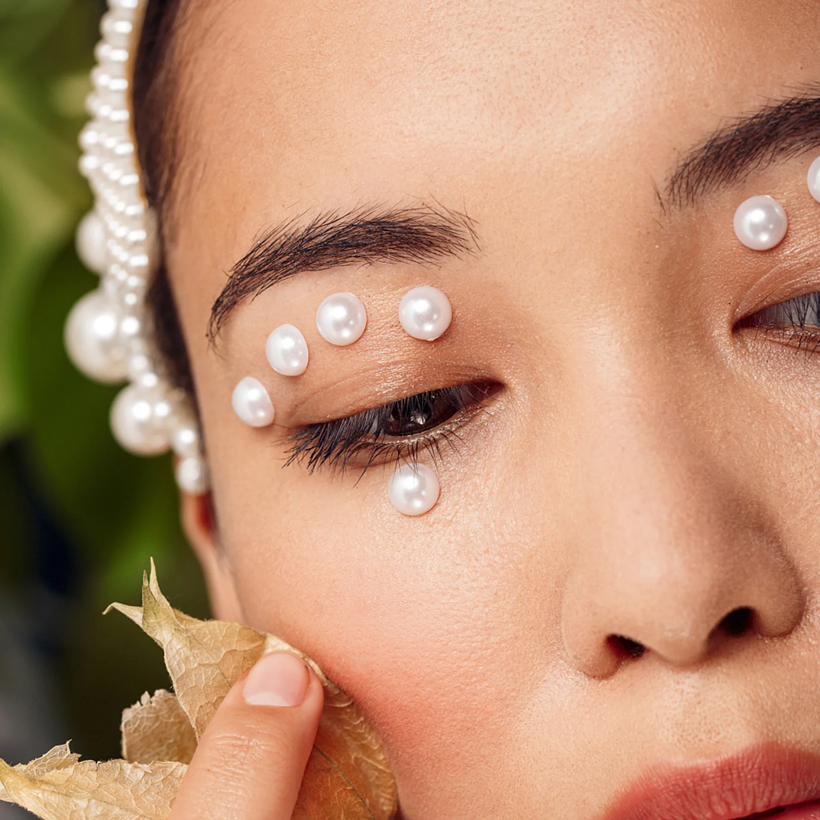 

4 Sheets Self Adhesive Pearl Stickers Face Decorative Pearl DIY Stickers Small Pearls for Makeup Dance Party Festival Crafts