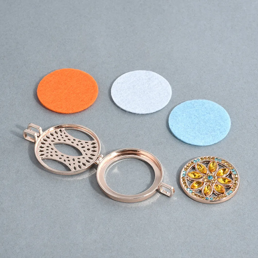 

Aromatherapy Essential Oil Diffuser Necklace 3 Color Refill Pads Perfect Gift Anniversary Birthday Holiday Aromatherapy Pendant