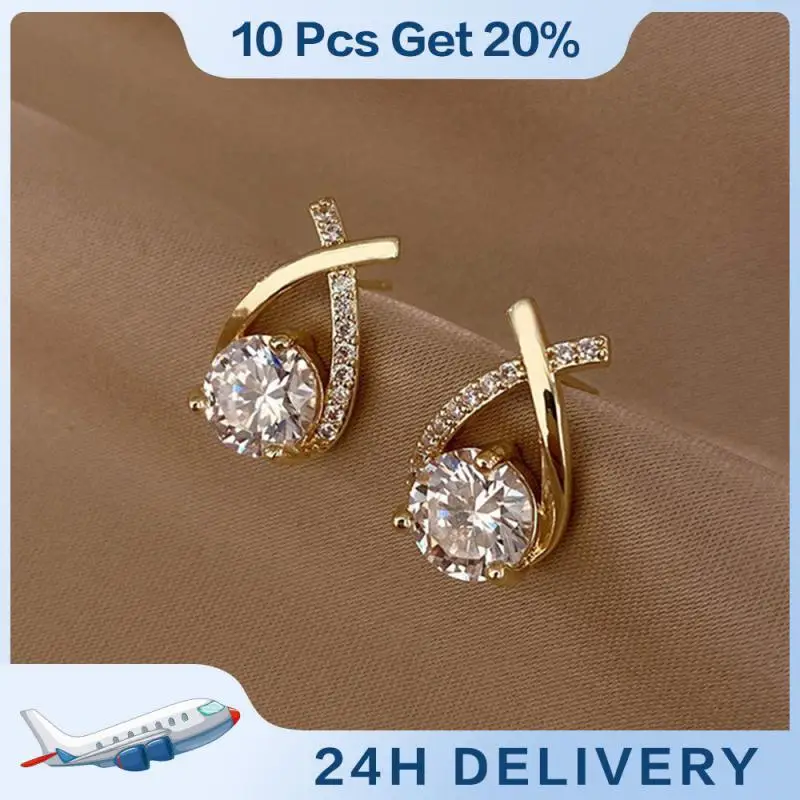 Ladies Jewelry Stylish Design Exquisite Women\'s Earrings For Gifts Crystal Stud Earrings Elegant Accessories Best Selling Slim