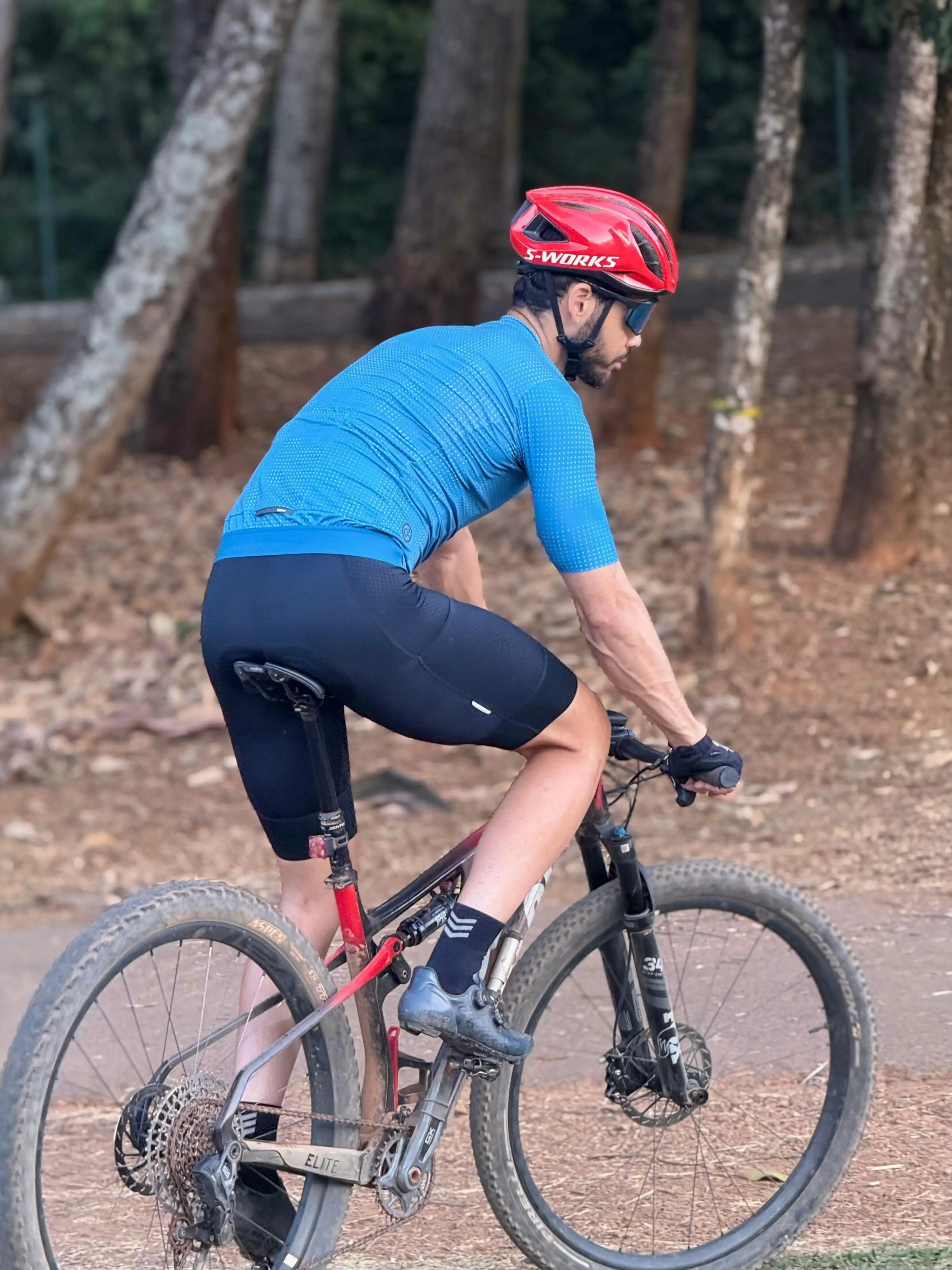 YKYWBIKE UPF 50+ Herren Kurzarm-Radtrikot Nahtloses Rennrad-Shirt Fahrrad MTB Langarm-Radkleidung Atmungsaktiv – Detail 6