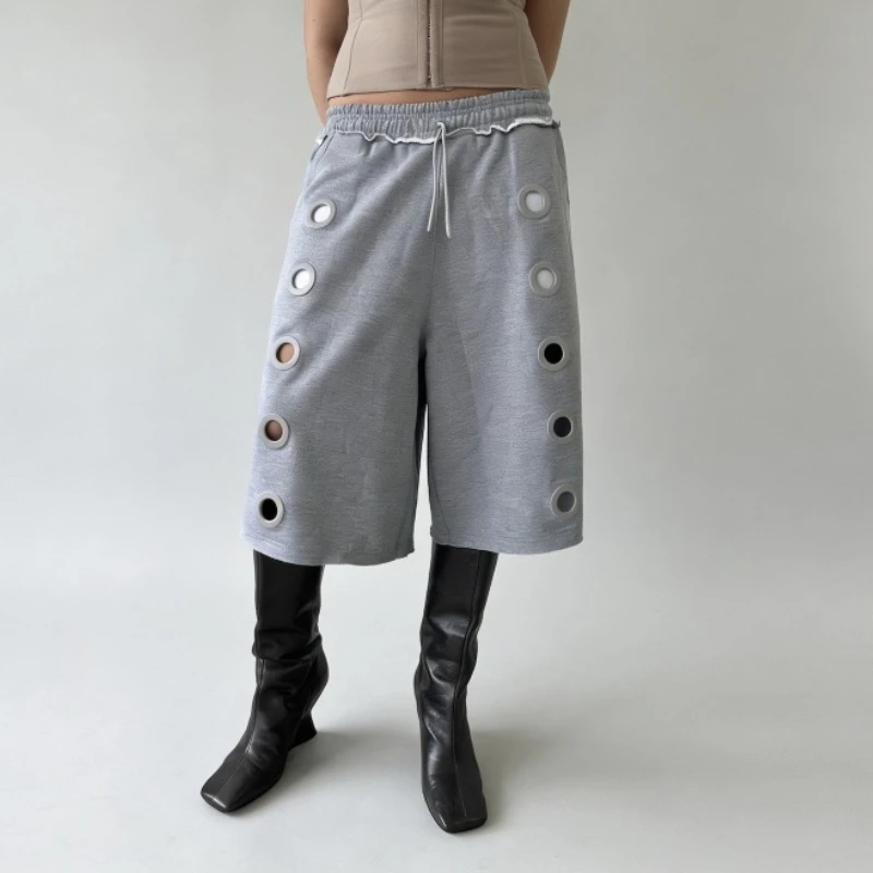 

Y2K Casual 3/4 Sweatpants Hole Circle Metallic Detail Bermuda Shorts Retro Harajuku Hip Hop Trendy Streetwear Unisex Baggy Pants