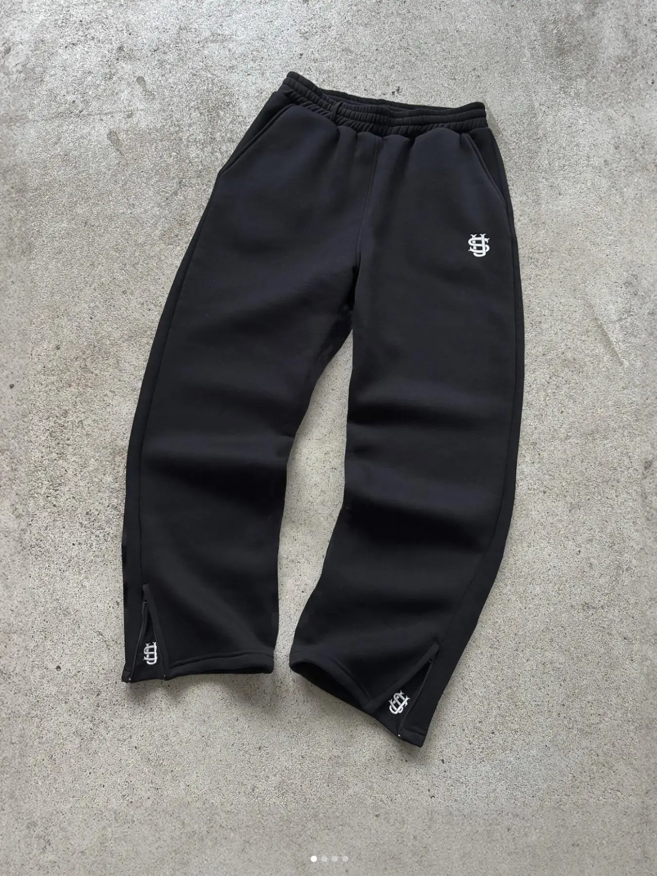 Thumbnail 4 - #58 Latest Mens Tracksuits Offers