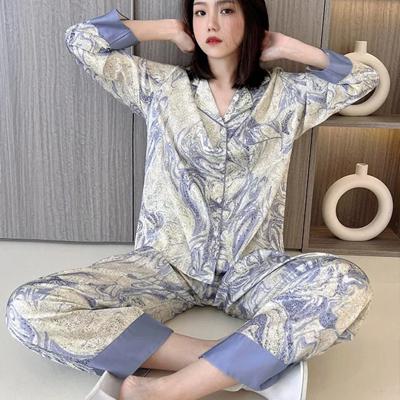 

Spring and Autumn New Ladies French Pajamas Homewear Suit Temperament High-Grade Ice Silk Pajamas Long-Sleeved Homewear Suit